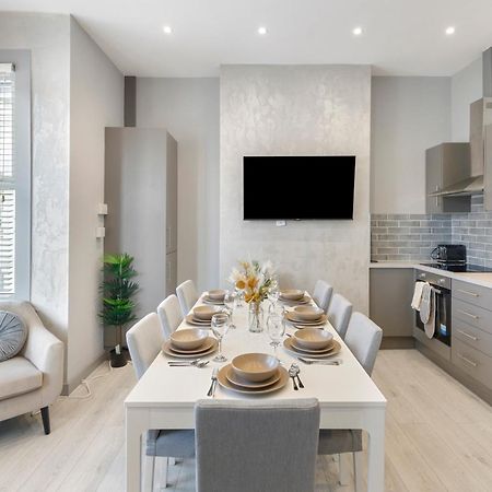 לונדון Wembley Luxury 3 Bedroom מראה חיצוני תמונה