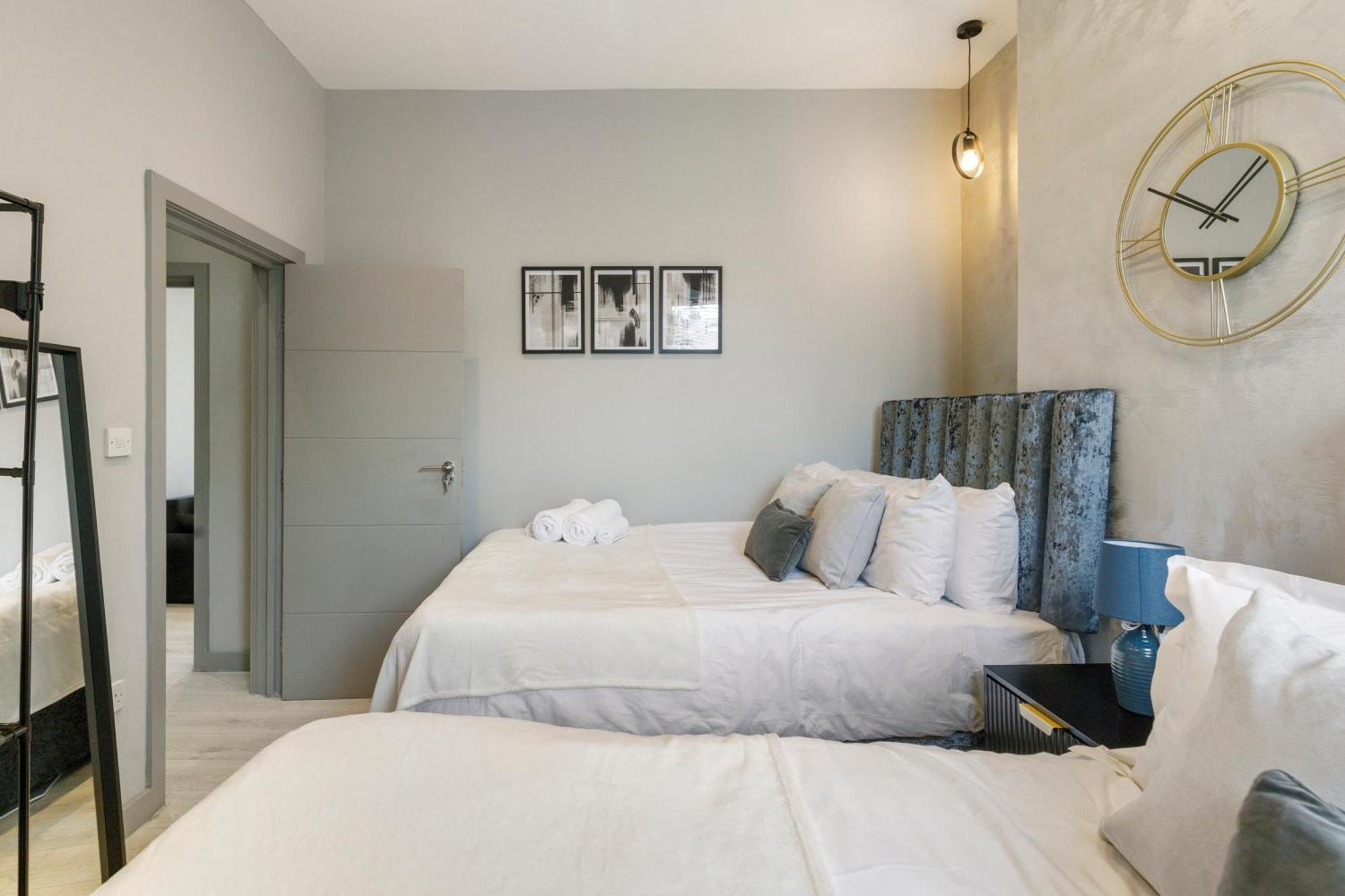 לונדון Wembley Luxury 3 Bedroom מראה חיצוני תמונה