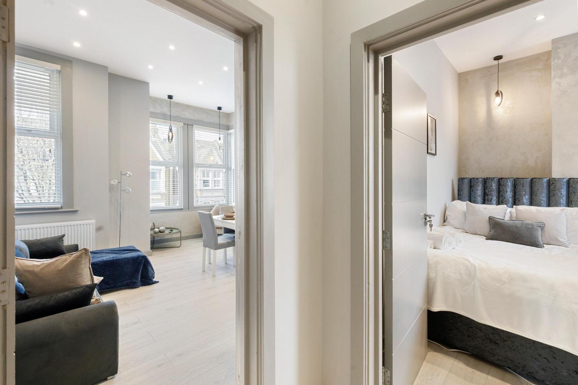 לונדון Wembley Luxury 3 Bedroom מראה חיצוני תמונה